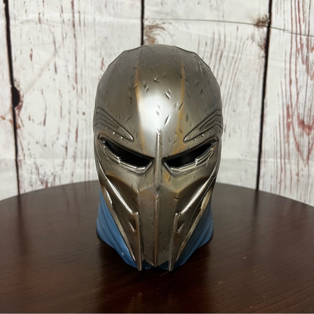 PREDATOR BADLANDS limited edition collectible popcorn bucket functional decor